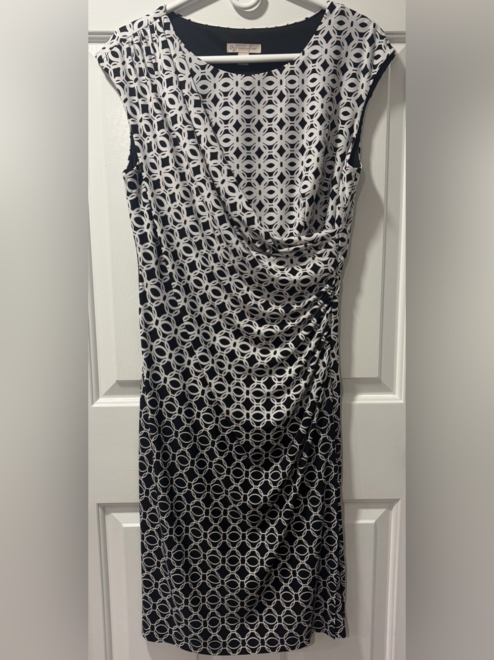 Black & White Geometric Midi Dress - Size 8